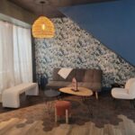 carrelage sol salon de coiffure Loudéac pose carrelage hexagonal imitation parquet artisan carreleur Ille-et-Vilaine Bretagne Yann JEGOUZO carrelage salon de coiffure Loudéac, carreleur Loudéac, pose carrelage Bretagne, carrelage hexagonal sol, carrelage imitation parquet, artisan carreleur Ille-et-Vilaine, Yann Jegouzo carreleur, rénovation sol commerce, carrelage design intérieur, pose carrelage professionnel Bretagne